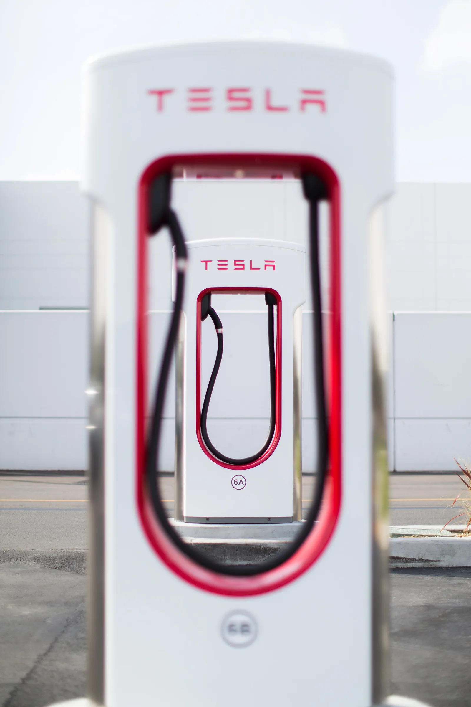 Das Elektroauto Tesla Roadster wird noch besser