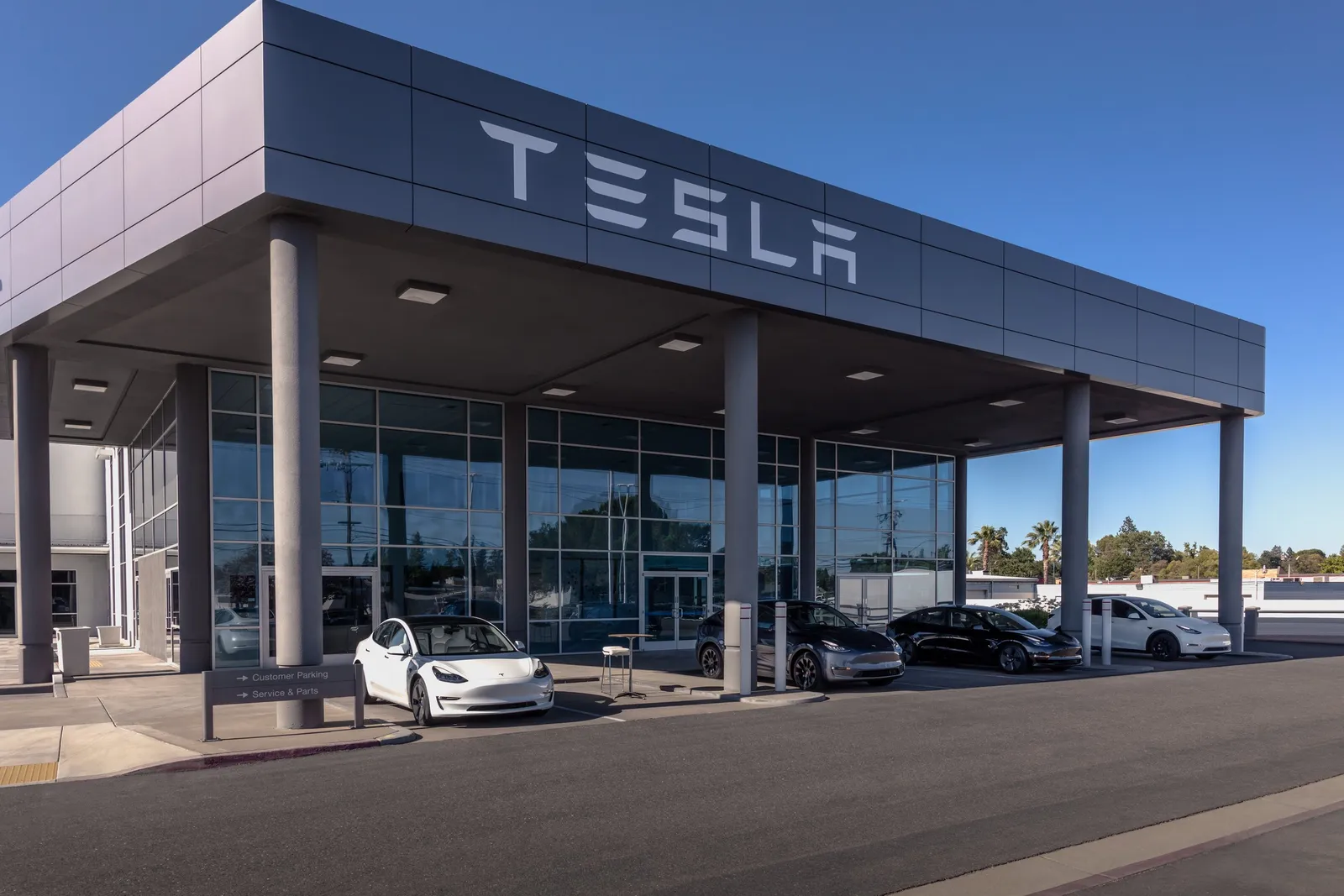 Für die Elektroautos von Tesla Motors könnte es in den USA bald keine Förderung mehr geben