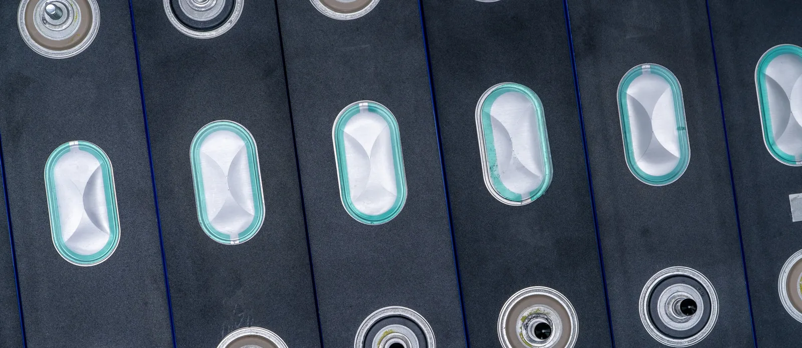 Symbolbild: Lithium-Luft Akkuzellen werden die nächste Generation von Elektroautos antreiben