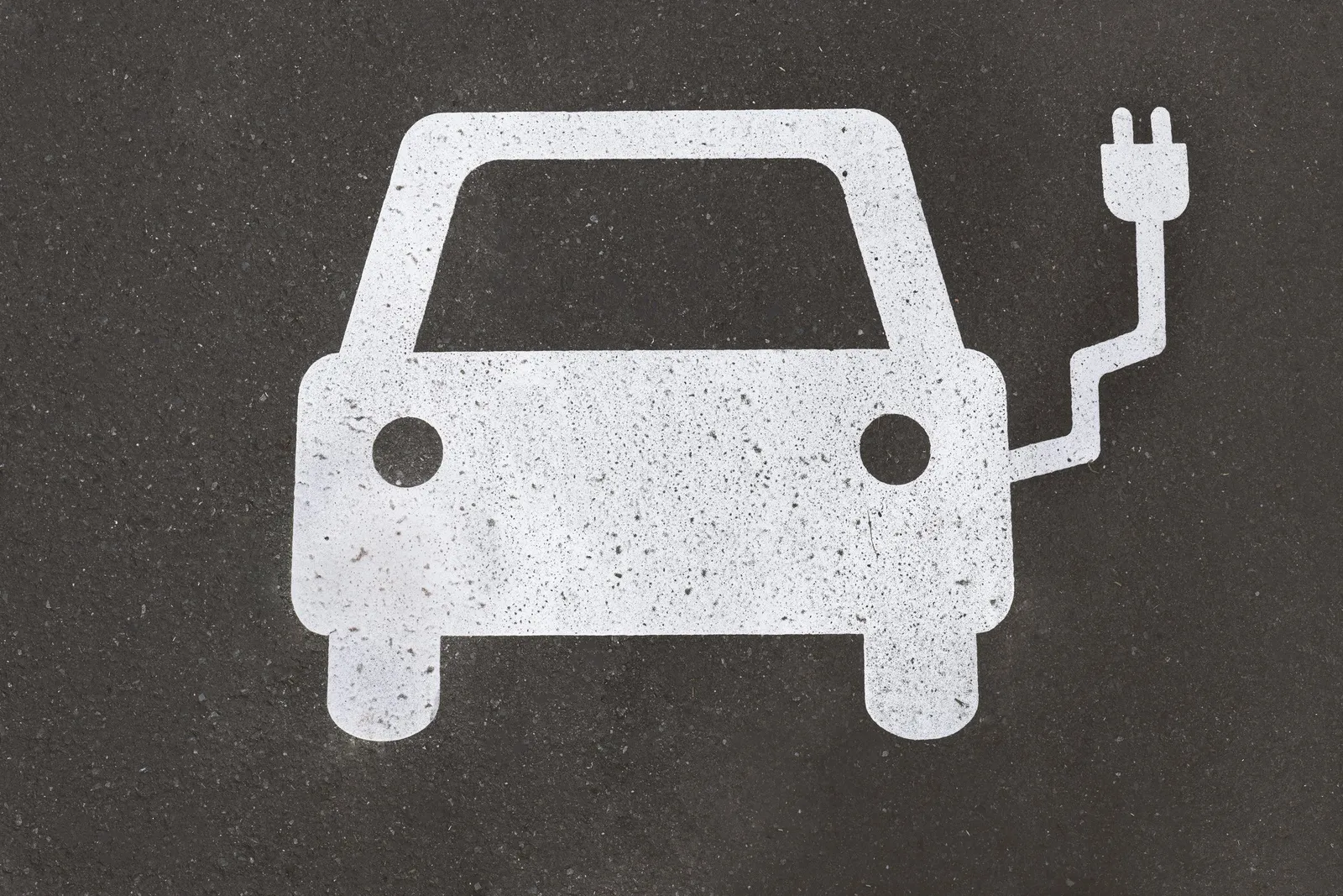 Symbolbild: London erprobt das kabellose aufladen des Elektroauto