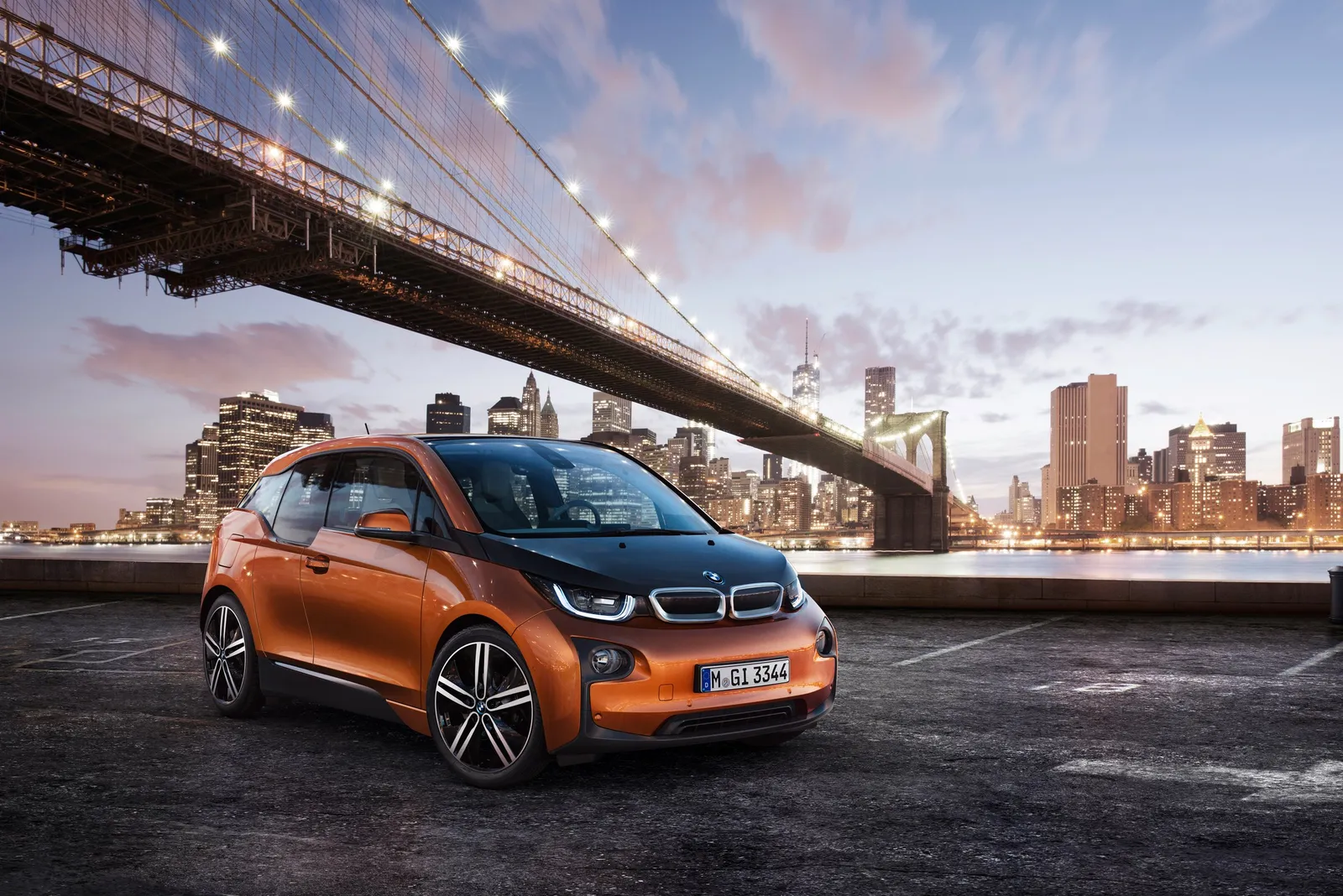 Mehr als 10.000 Exemplare des Elektroauto BMW i3 verkauft - BMW erhöht die Produktion