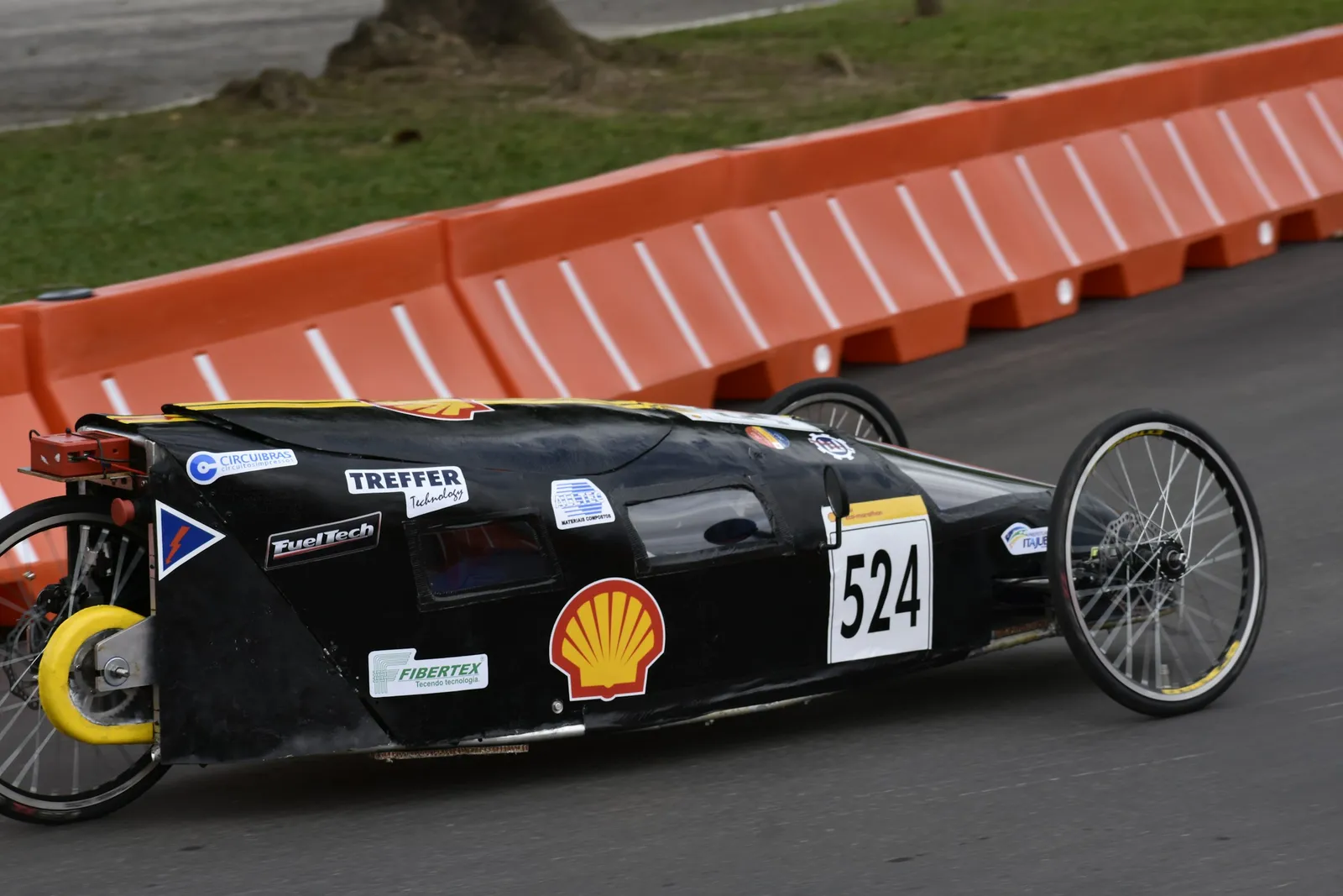 Symbolbild: Shell Eco-Marathon Teil 2: Das Elektroauto des Team proTRon schafft 5.607 Kilometer #SEM2015