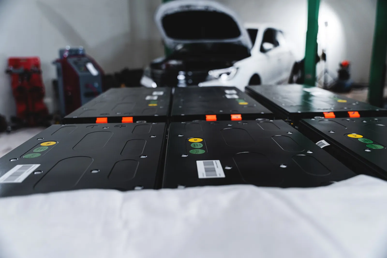 Symbolbild: Zink-Luft Batterien könnten dem Elektroauto zum Durchbruch verhelfen